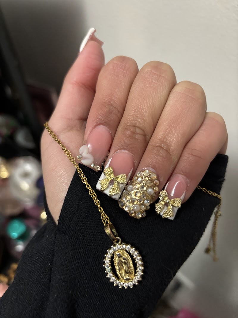 Luxuria Studios photo 2